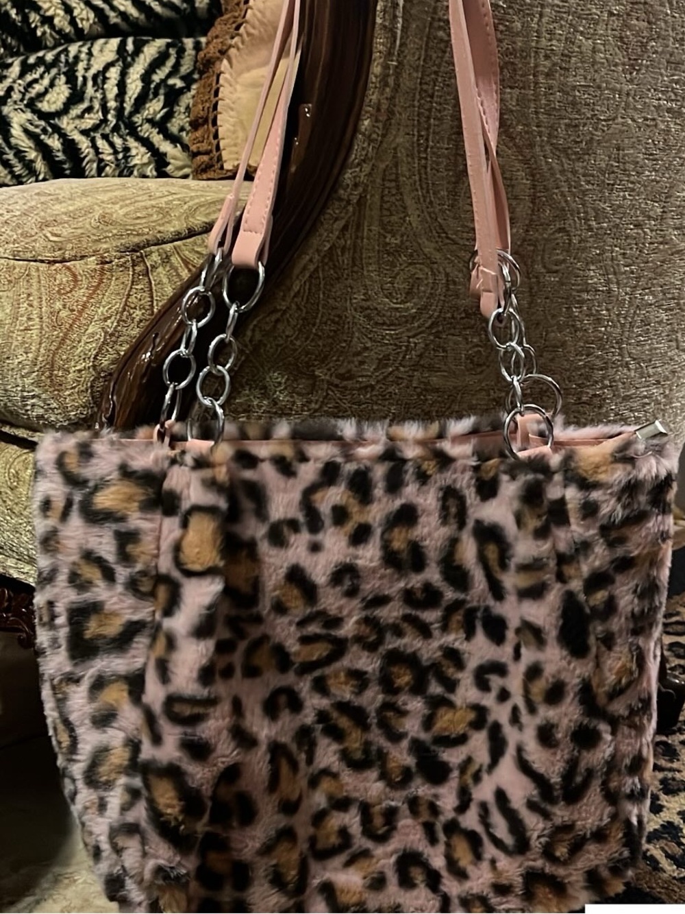 Pink Chic Faux Fur Leopard Shoulder Bag